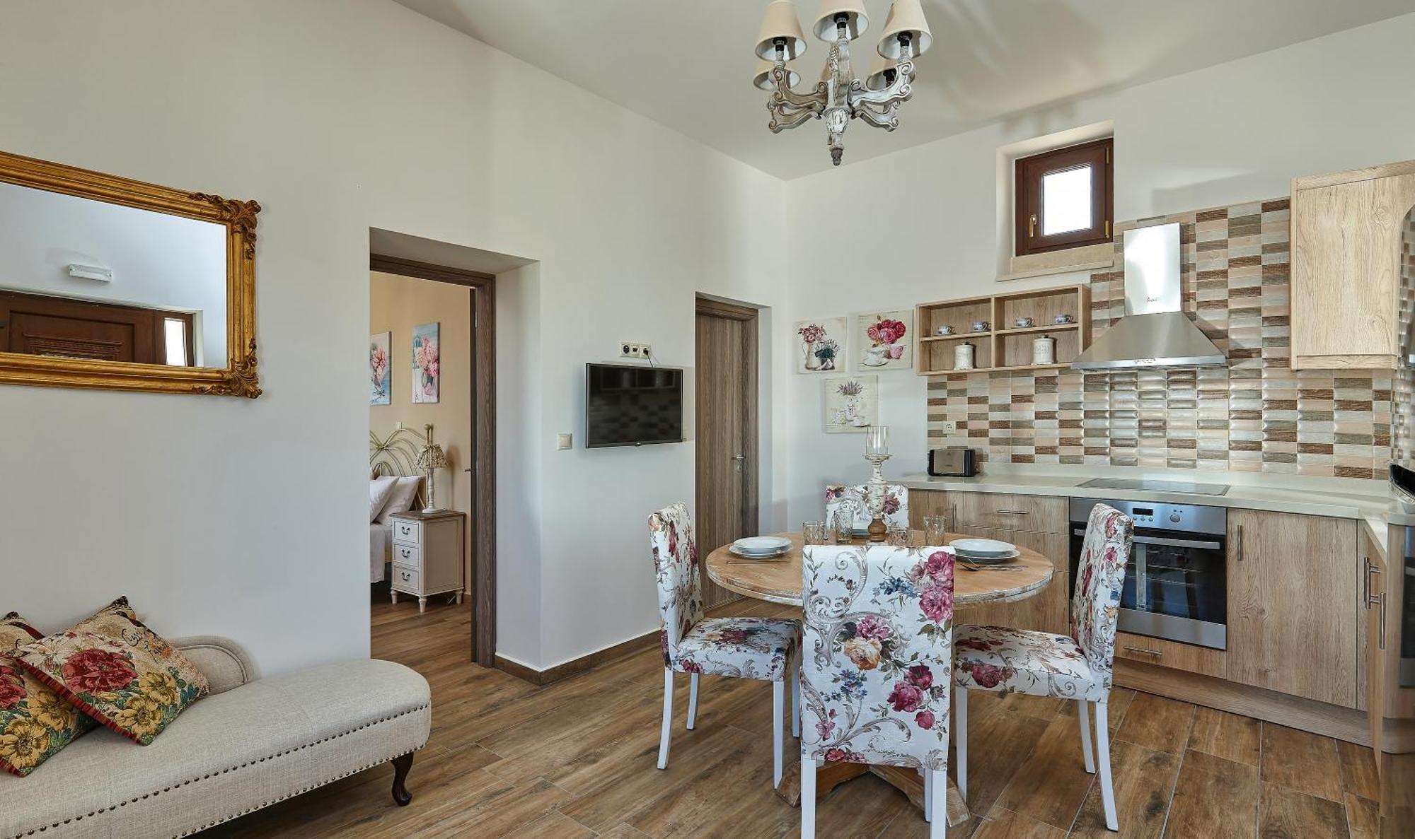 Orelia Cretan Deluxe Apartments Kamilari Buitenkant foto