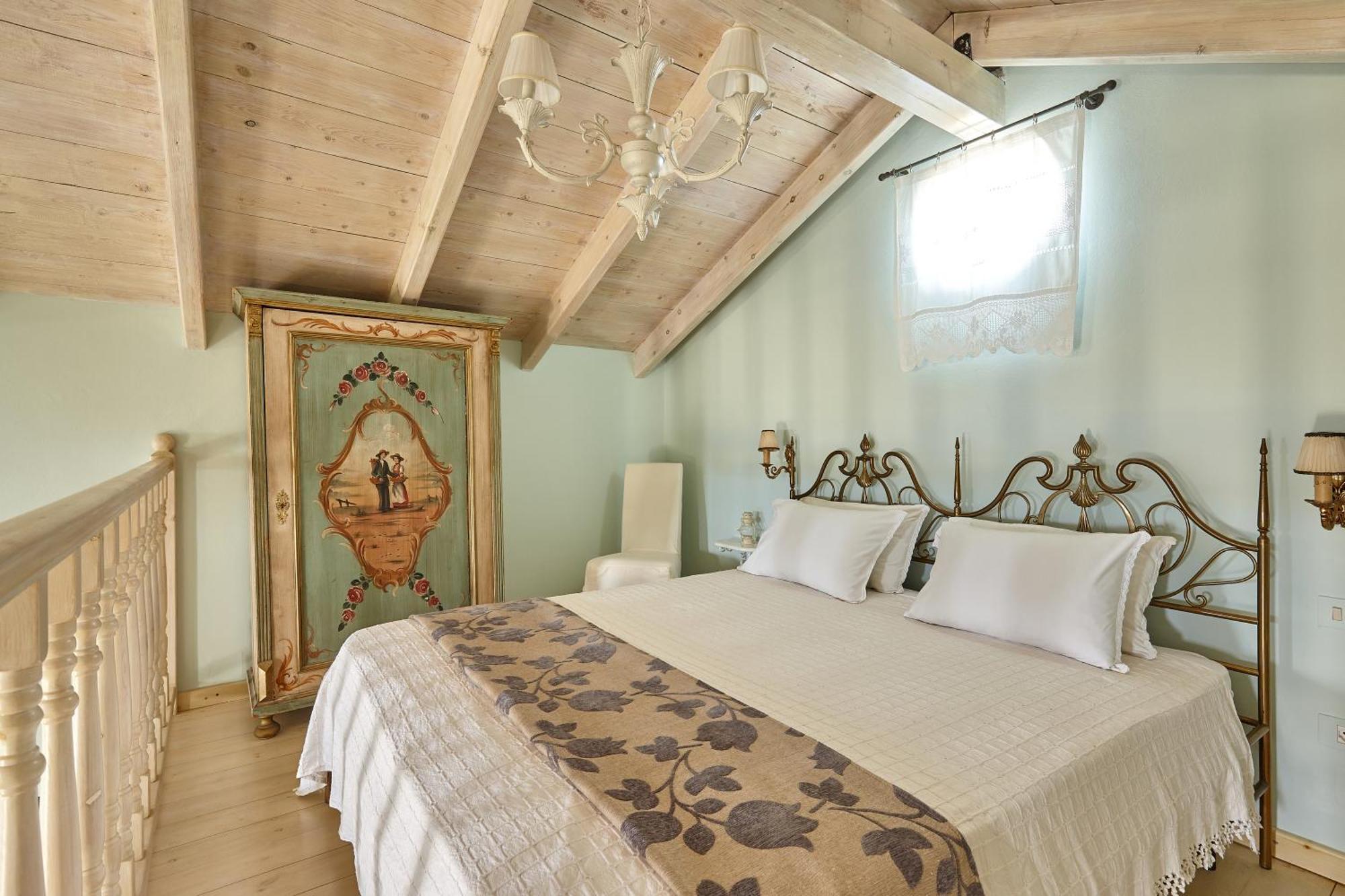 Orelia Cretan Deluxe Apartments Kamilari Buitenkant foto