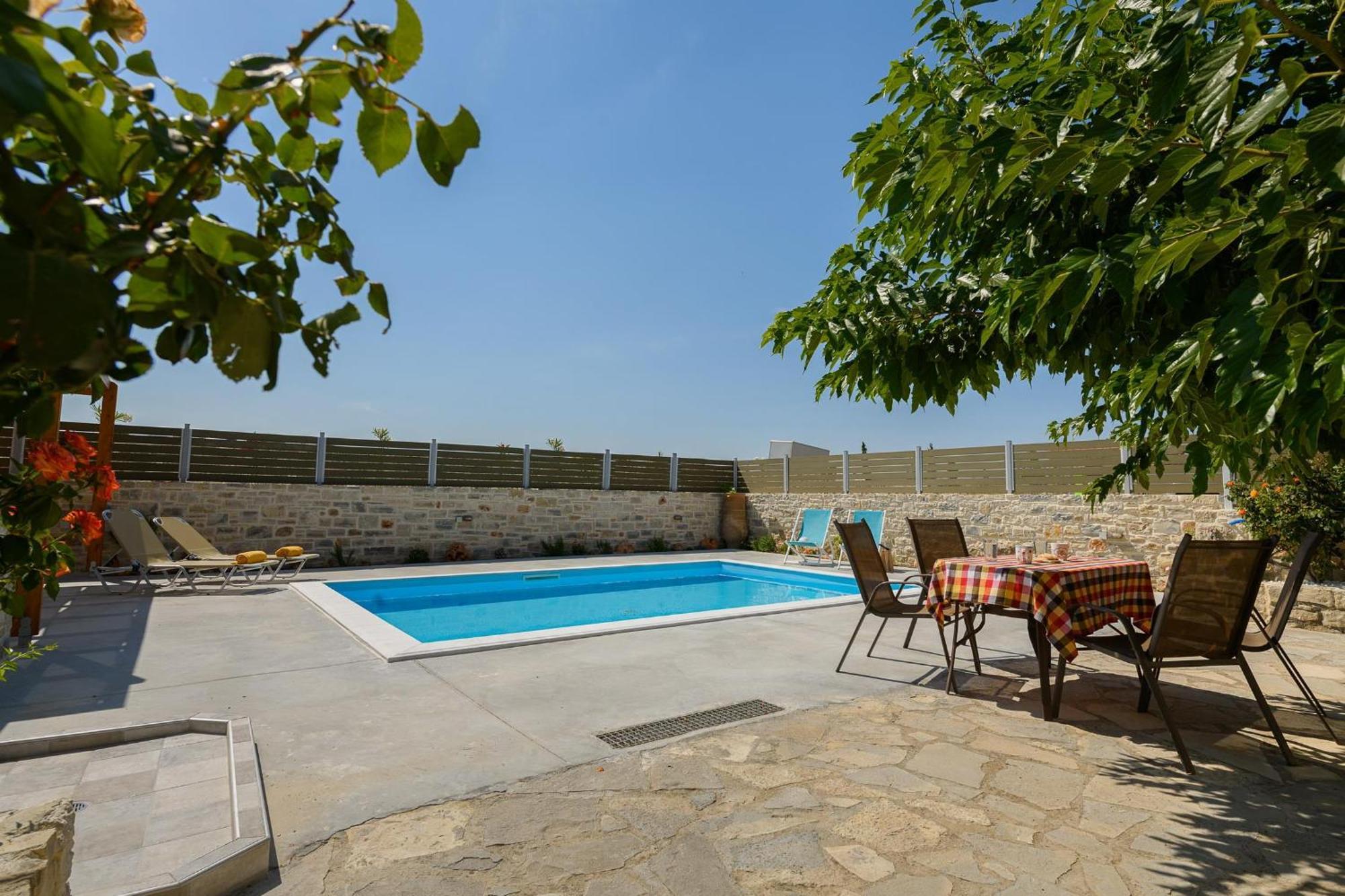 Orelia Cretan Deluxe Apartments Kamilari Buitenkant foto