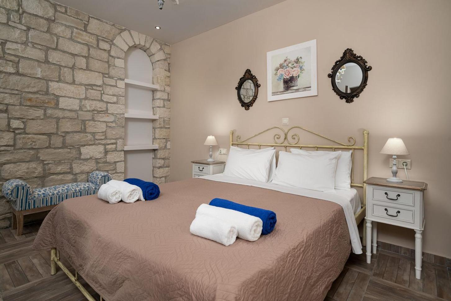 Orelia Cretan Deluxe Apartments Kamilari Buitenkant foto