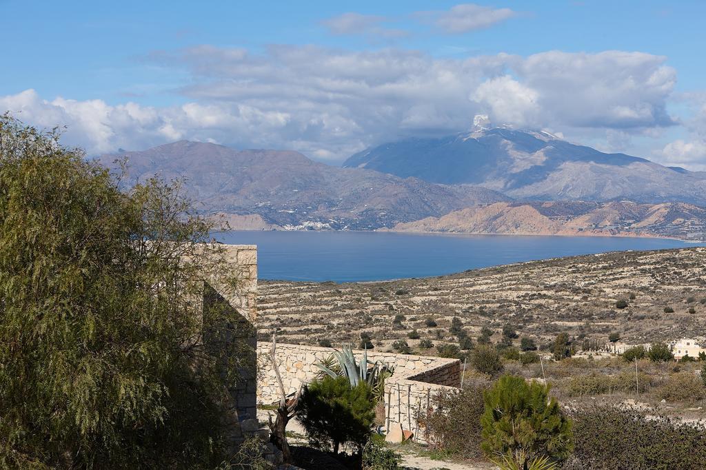 Orelia Cretan Deluxe Apartments Kamilari Buitenkant foto