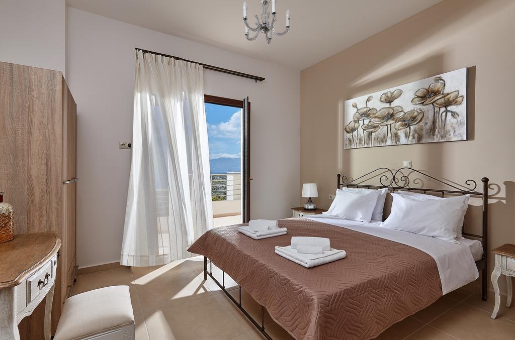 Orelia Cretan Deluxe Apartments Kamilari Buitenkant foto