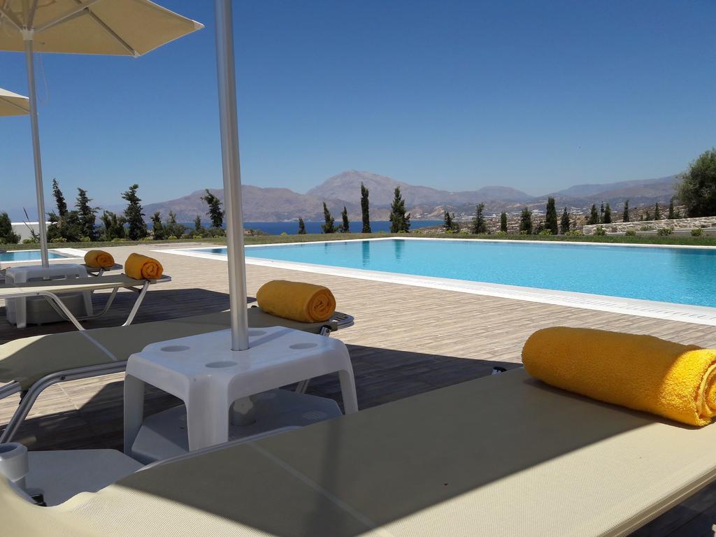 Orelia Cretan Deluxe Apartments Kamilari Buitenkant foto